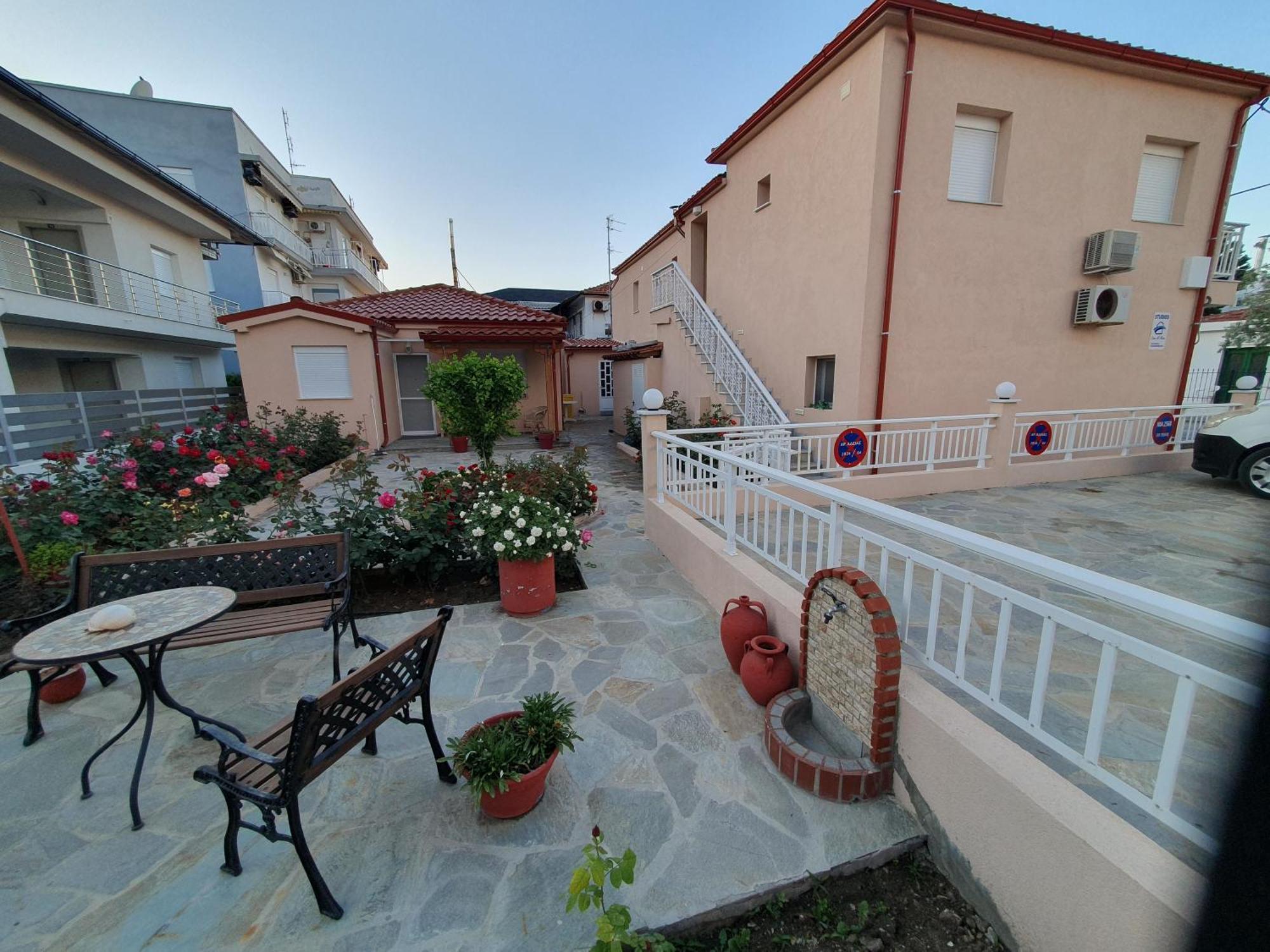 Casa Al Mare 2 Leilighet Peraía Eksteriør bilde
